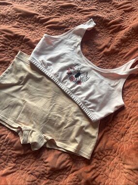Floral Spider Cotton Crop Bralette & Shorts Set - White and Cream
